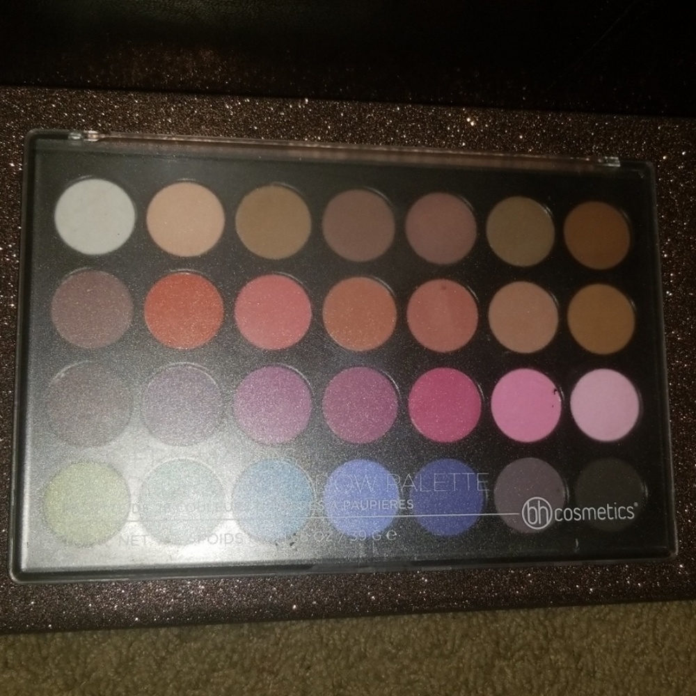 BH cosmetics eyeshadow palette
